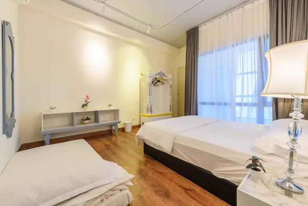 Apartment Arte Mont Kiara Elegant Highest Floor Netflix 6pax