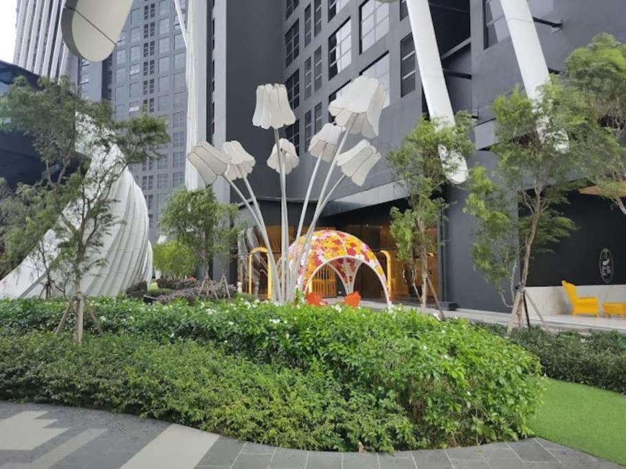 Arte Mont Kiara Elegant Highest Floor Netflix 6pax * Kuala Lumpur
